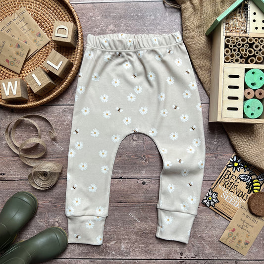 Daisies & Bees Harems 9-12m