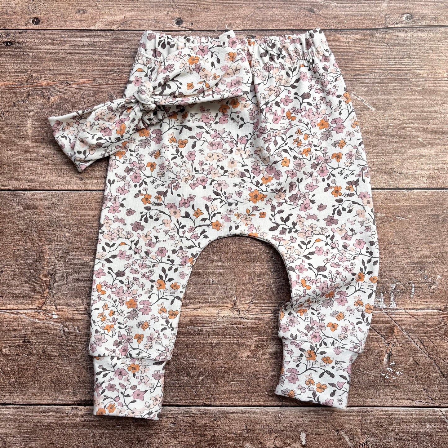 Lilac & Caramel Ditsy Floral Child & Baby Knot Bow Headband