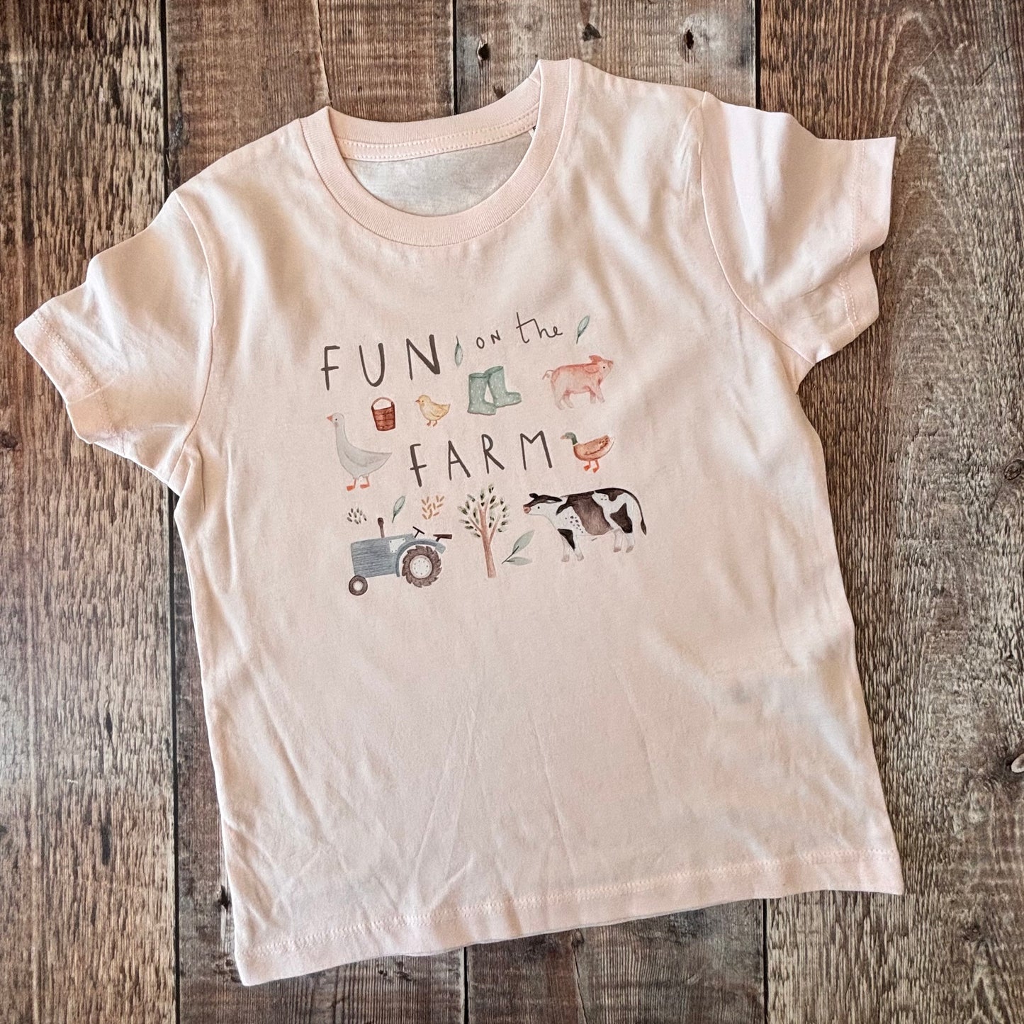 Fun on the Farm Pale Pink T-Shirt 5-6 years