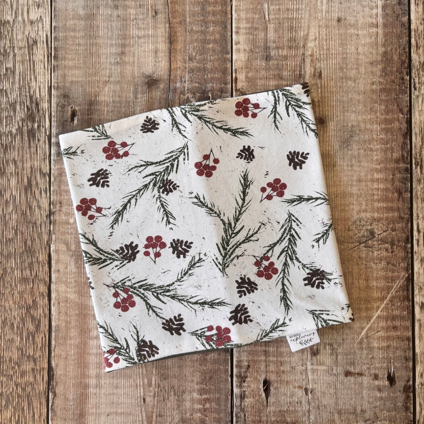 Winter Berries Snood 1-4 years (Army inside)