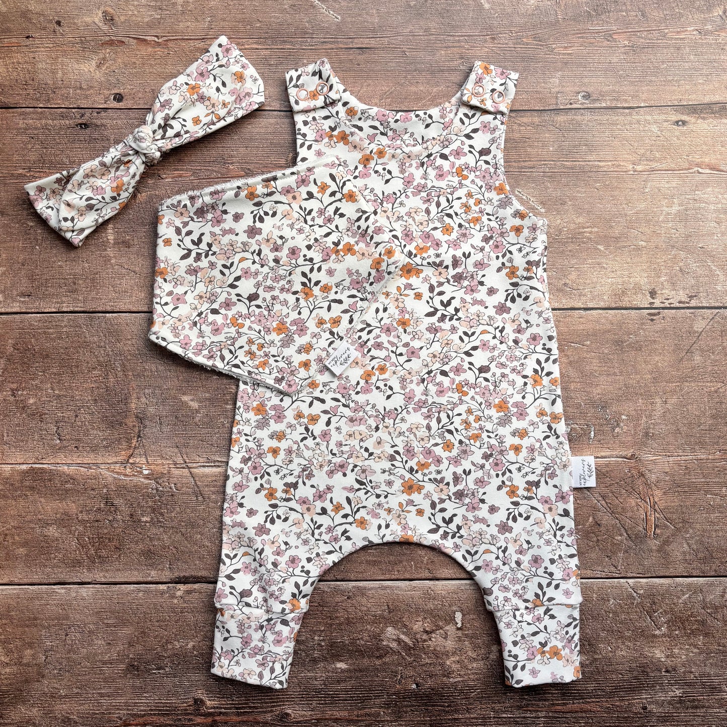 Lilac & Caramel Ditsy Floral Baby & Toddler Dribble Bib