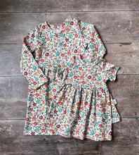 Load image into Gallery viewer, Ditsy Floral T-Shirt Dress
