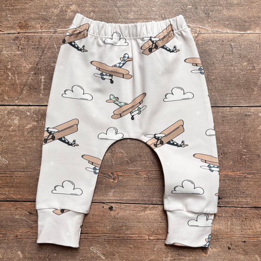 Vintage Airplanes Harems