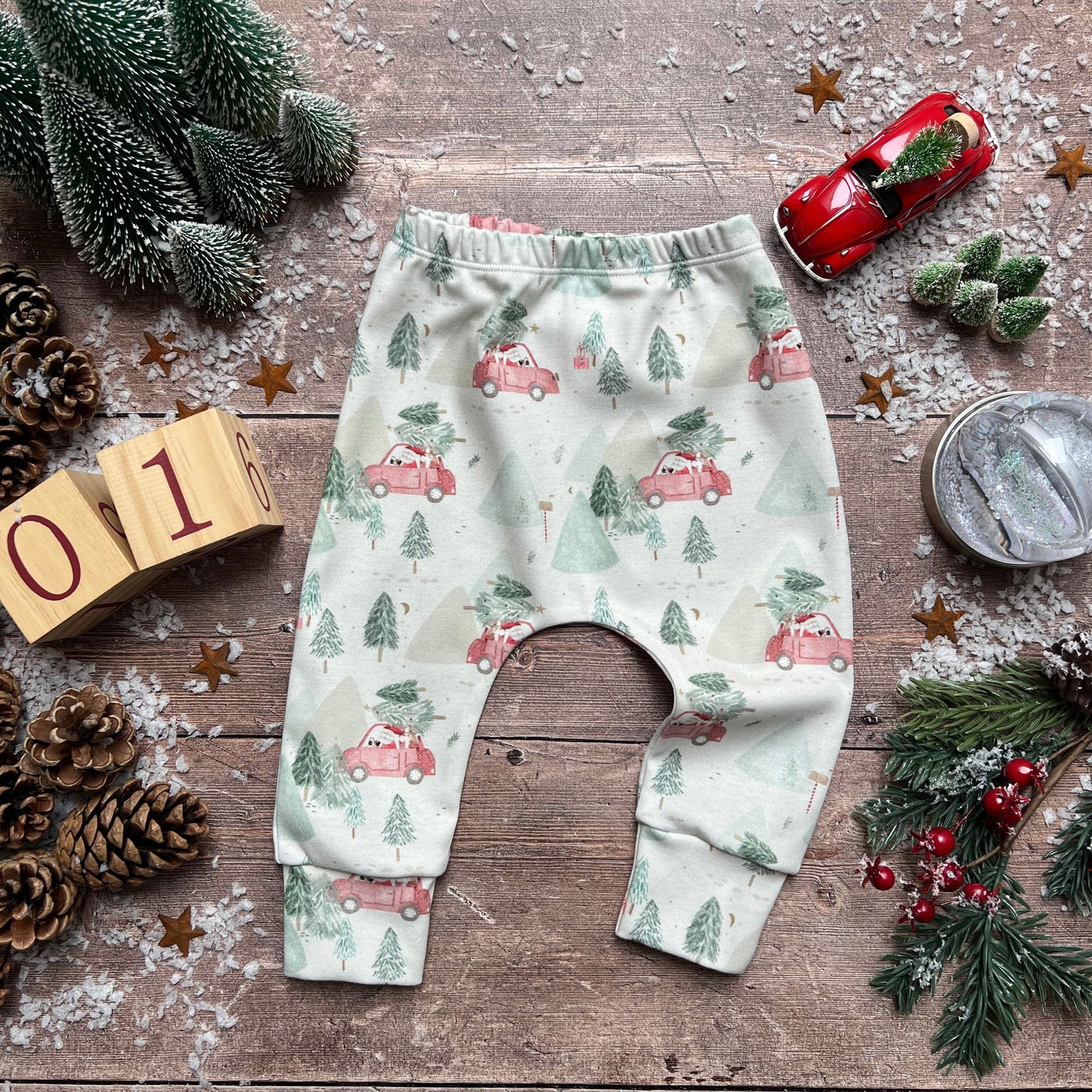 Driving Home for Christmas Harems 3-6m