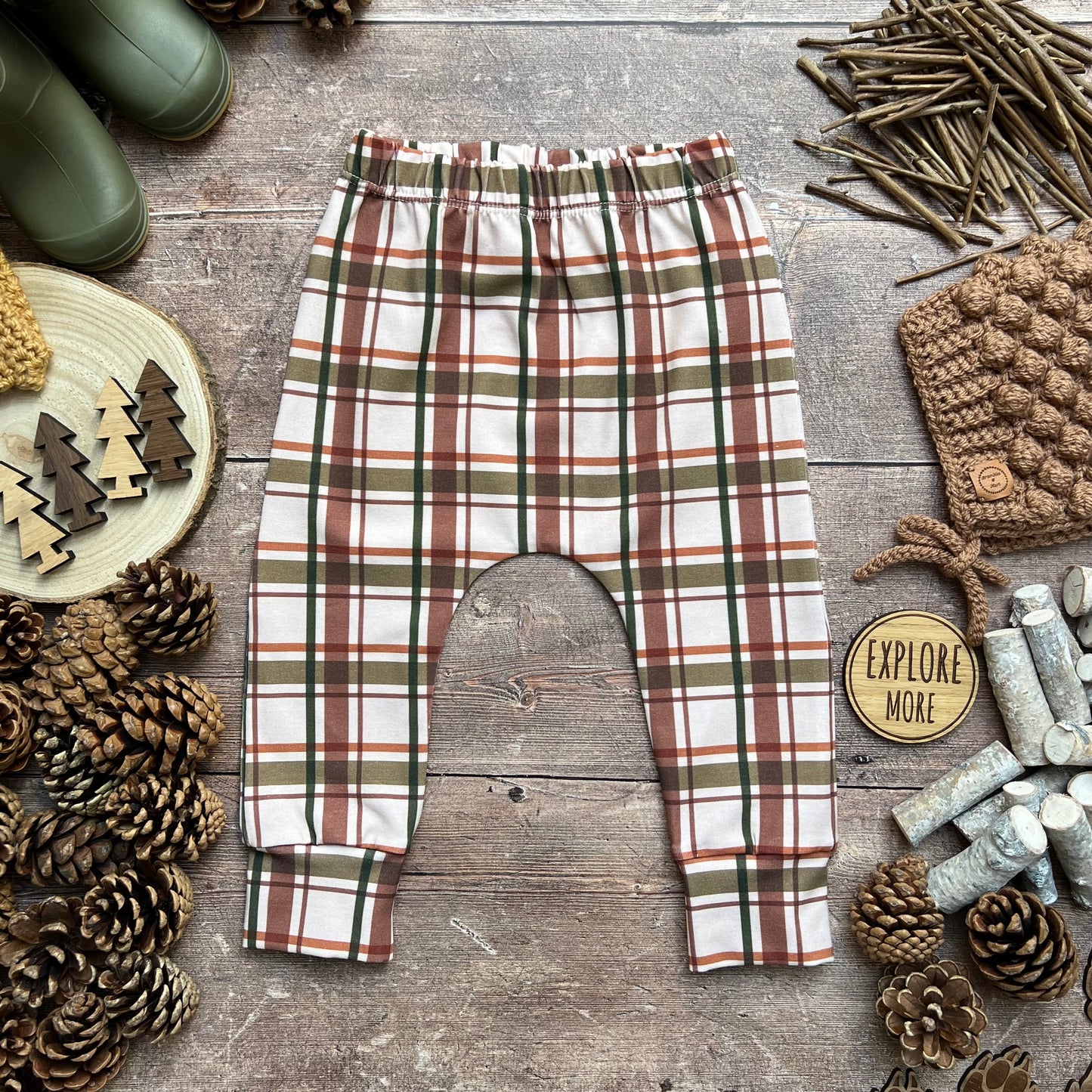 Wild Wood Check Harems