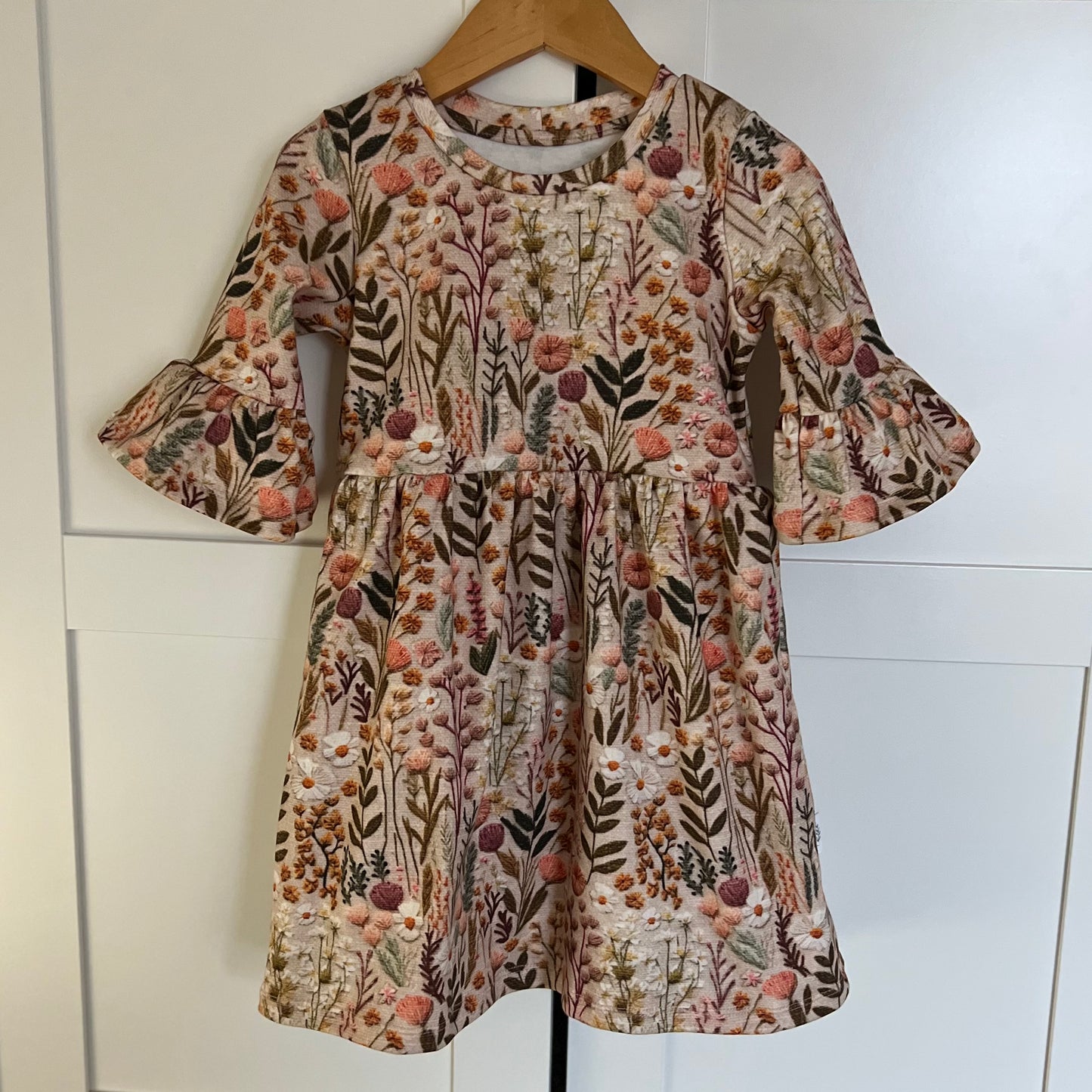 Embroidered Look Floral Child & Baby Frill Sleeve Dress