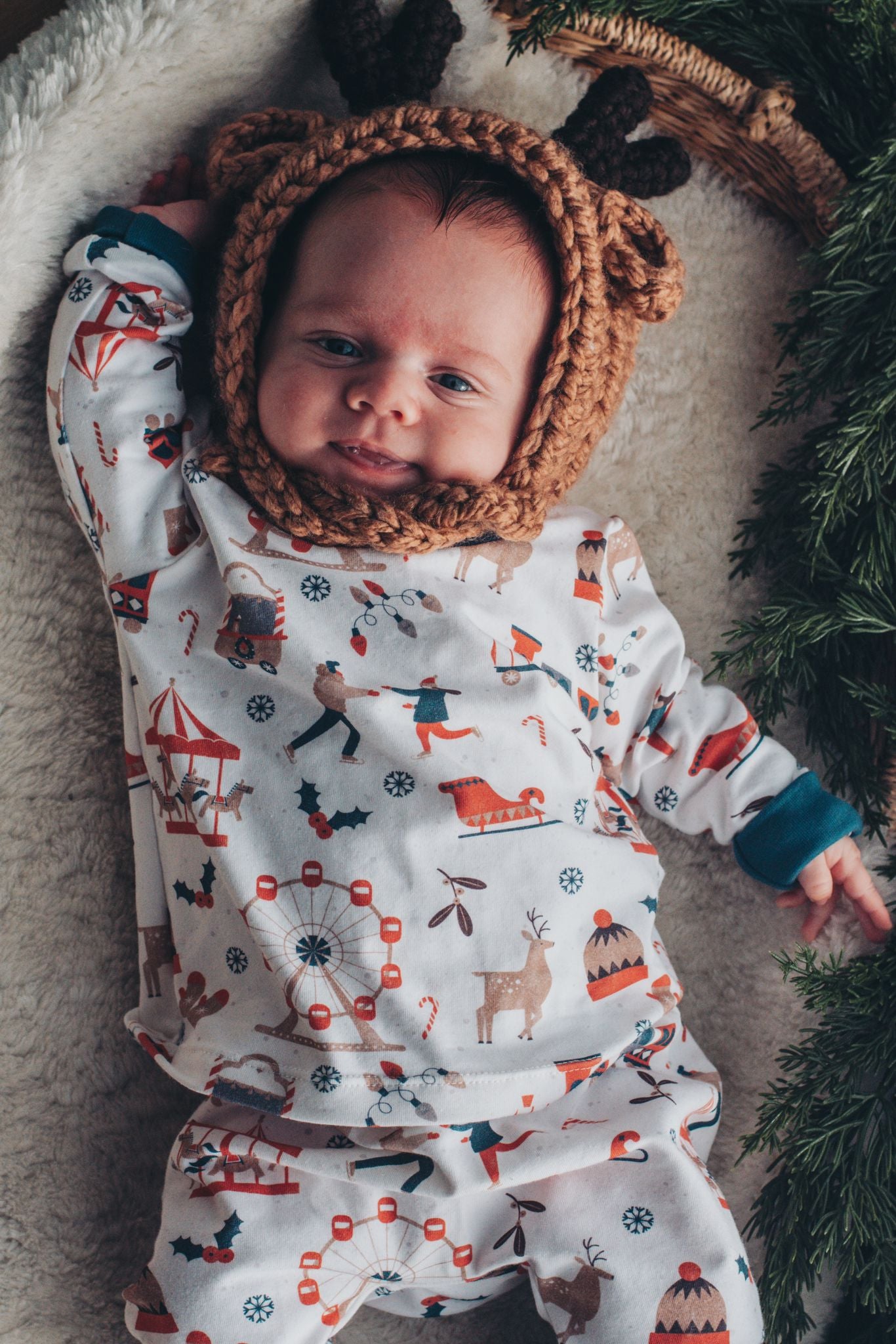 Winter Wonderland Long Lounge Set 2-3 years