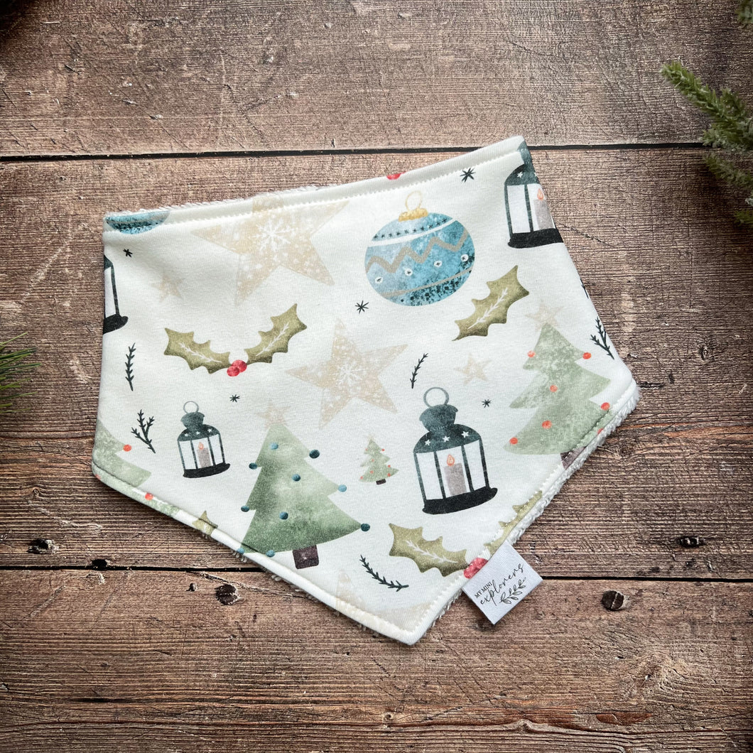 Festive Times Dribble Bib