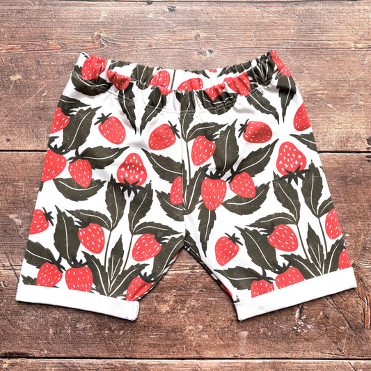 Strawberry Fields Rolled Shorts 2-3 years (legging style)
