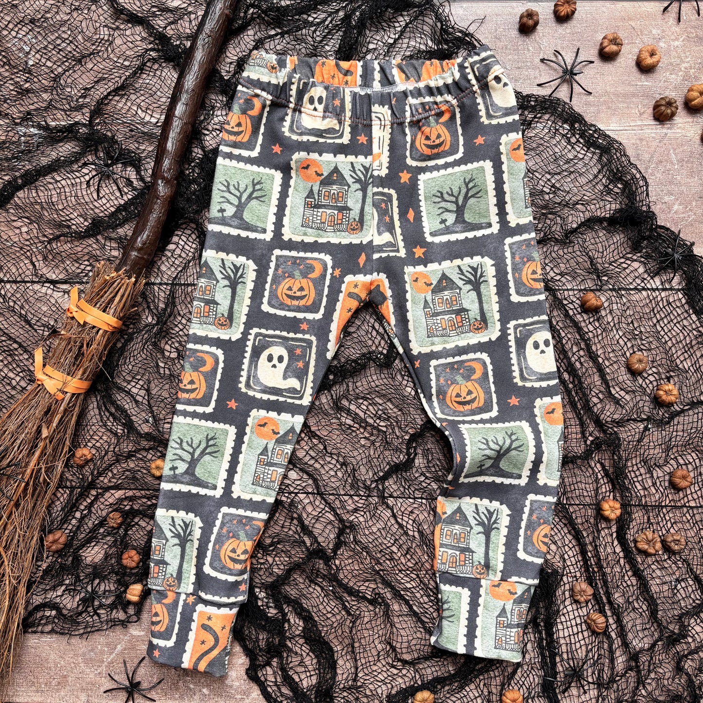 Halloween Stamps Leggings 4-5 years