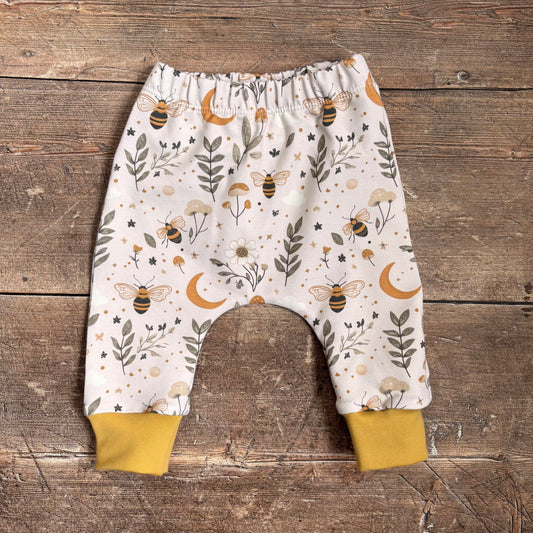 Bees & Moons Harems 0-3m (Gold cuff)