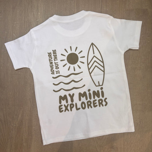 Adventure is out there T-shirt 4-5 years (print on back)