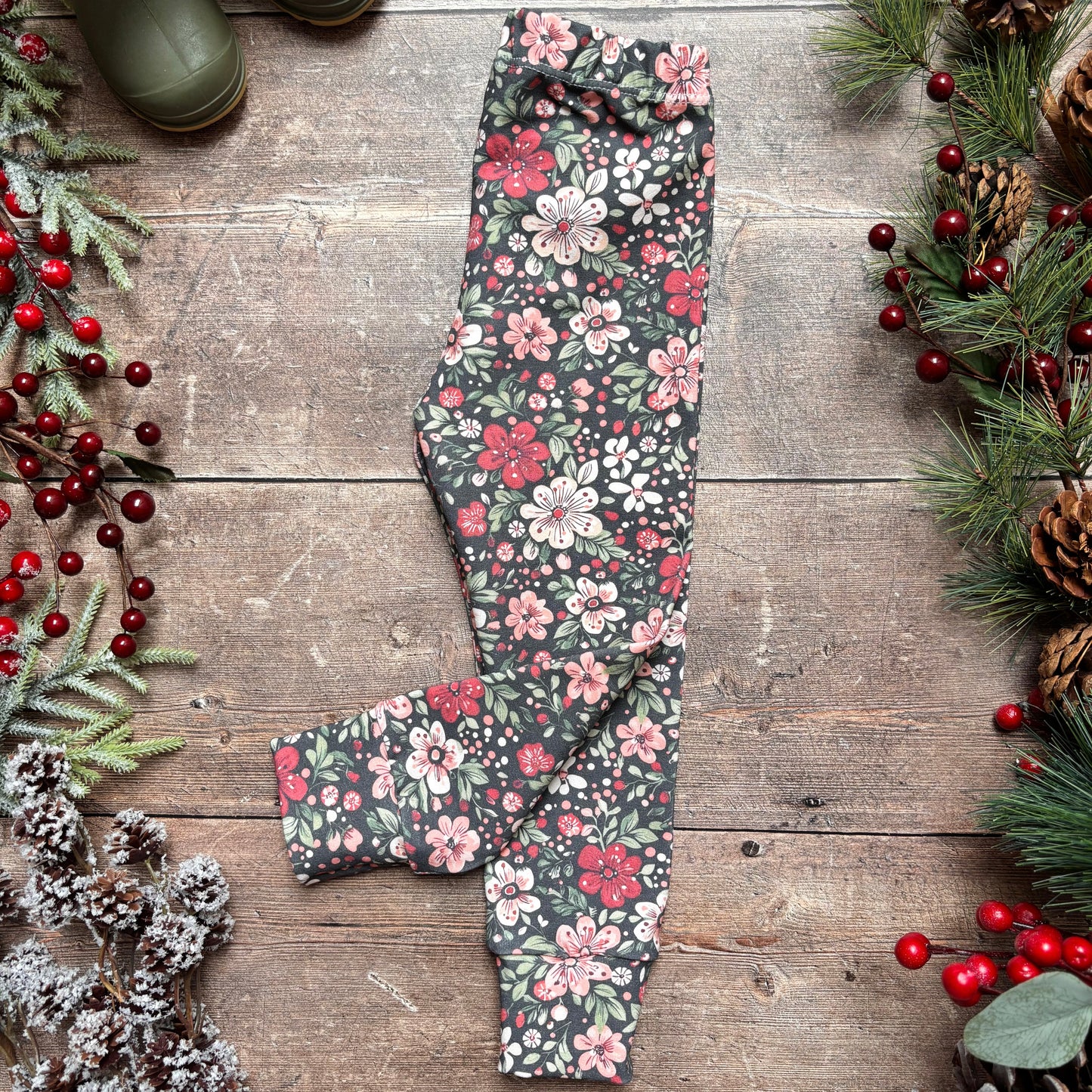 Christmas Floral Child & Baby Leggings