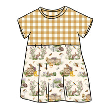 Load image into Gallery viewer, Garden Wildlife Short Sleeve Dress
