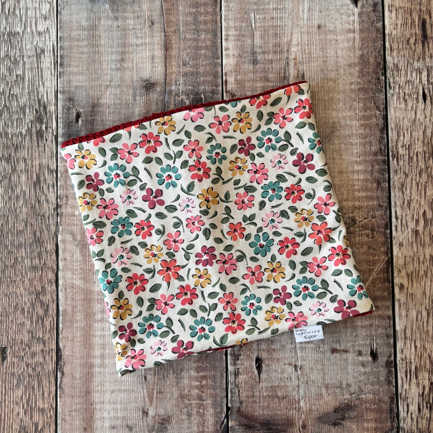 Ditsy Floral Snood 4+ years (wine knit inside)