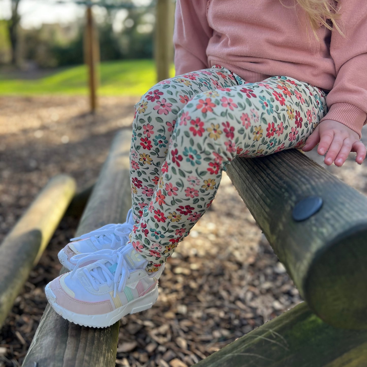 Ditsy Floral Leggings 2-3 years