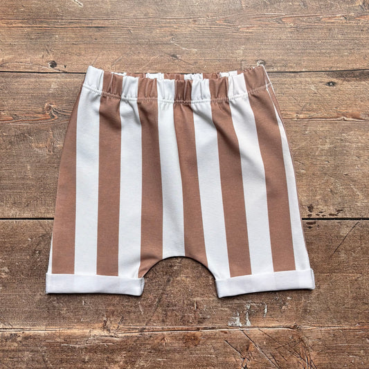 Taupe Stripes Rolled Shorts 0-3m