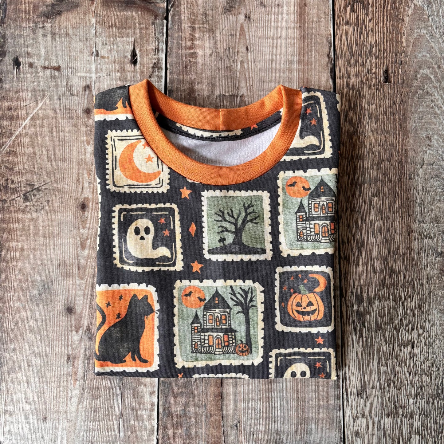 Halloween Stamps Sweatshirt 5-6 years