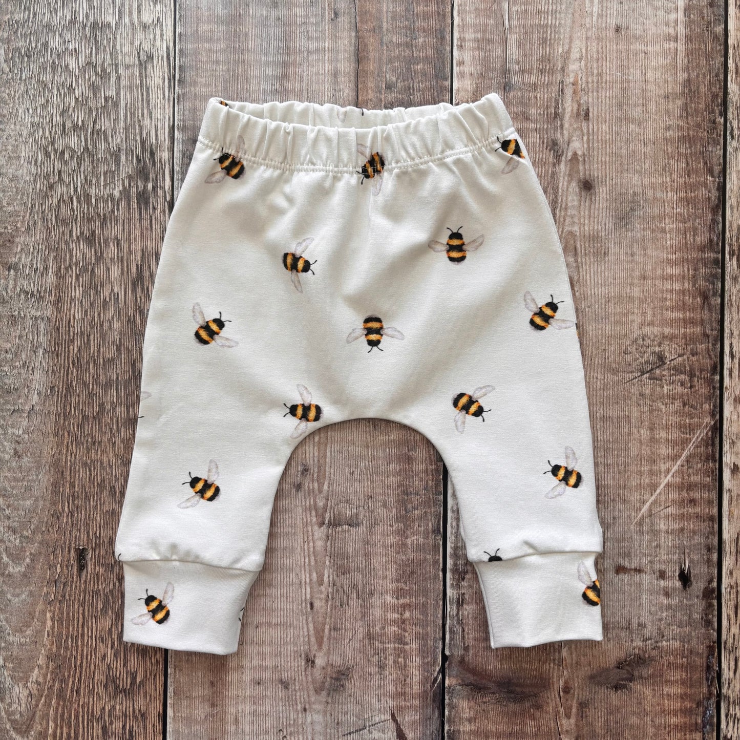 Busy Bees Harems 9-12m