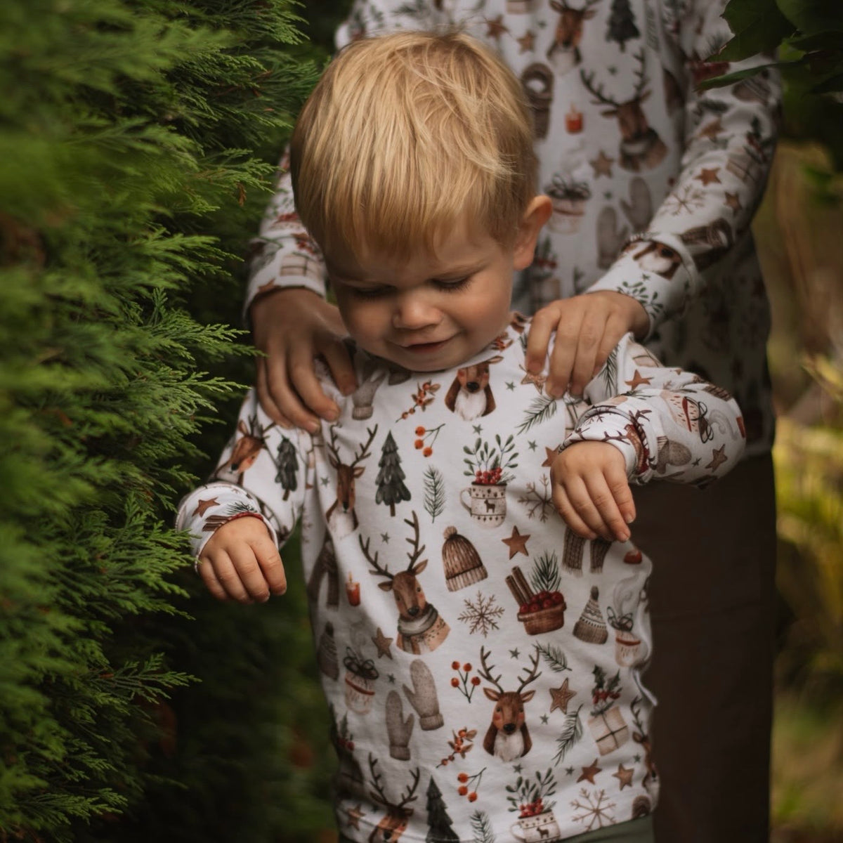 Cosy Christmas Child & Baby T-Shirt - Short or Long Sleeve
