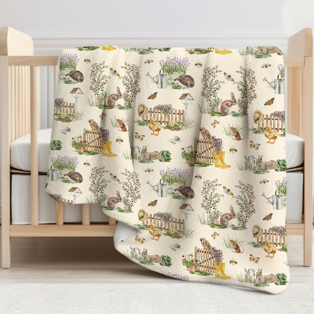 Garden Wildlife Sherpa Blanket