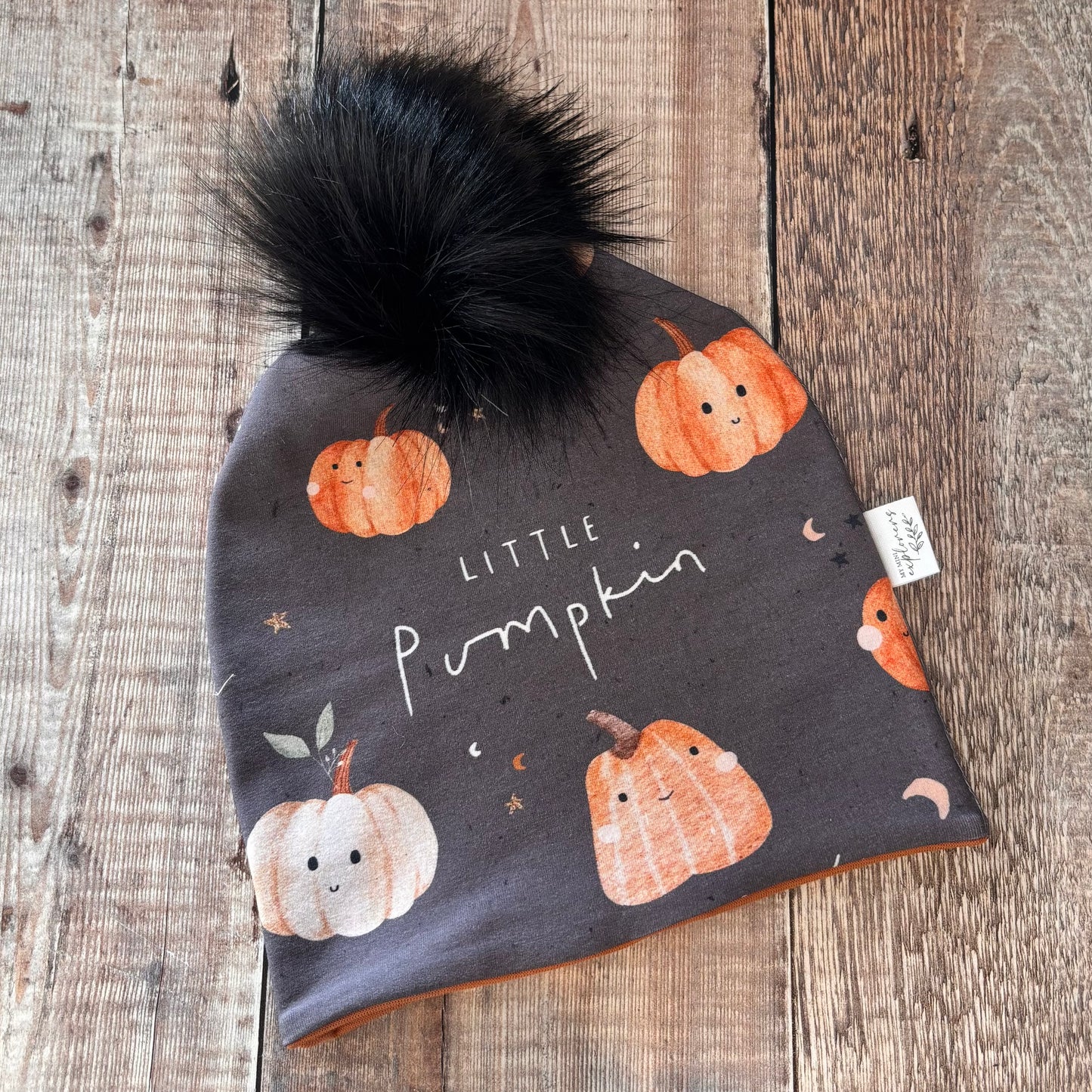 Little Pumpkin Bobble Hat 2-4 years (burnt orange inside)
