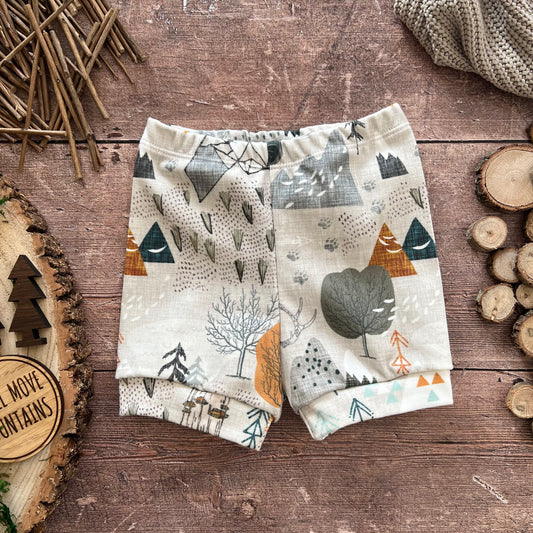 Mountain Map Cuffed Shorts 6-9m